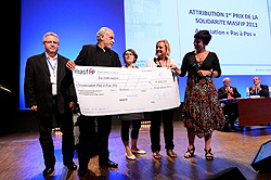 Remise du 1er Prix solidarité masfip 2013